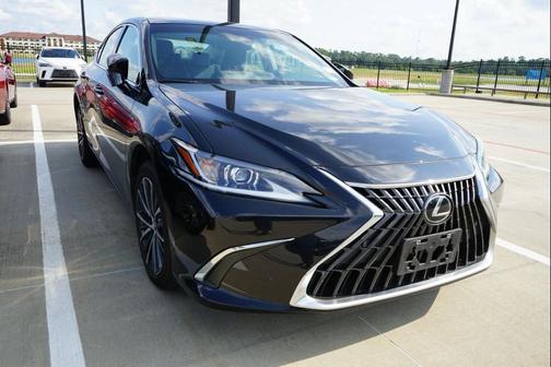 2025 Lexus ES 350 Base