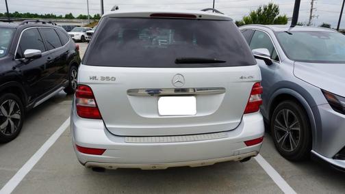 Silver 2011 Mercedes-Benz M-Class 4MATIC