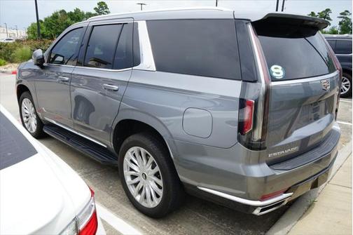2022 Cadillac Escalade Luxury