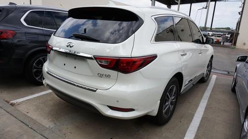 2016 INFINITI QX60 Base