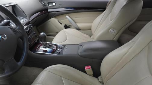 2012 INFINITI G37 Base
