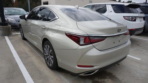 2023 Lexus ES 350 Base