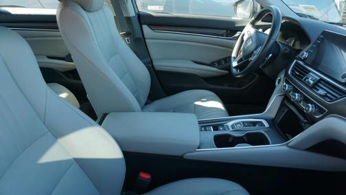 2019 Honda Accord Hybrid Touring