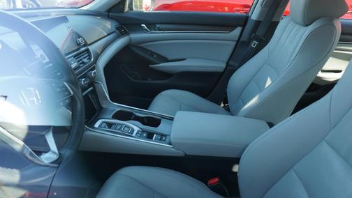 2019 Honda Accord Hybrid Touring