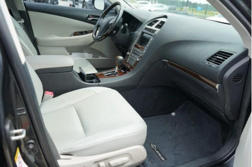 2011 Lexus ES 350 Base