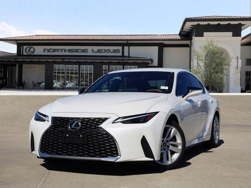 2022 Lexus IS 300 Base