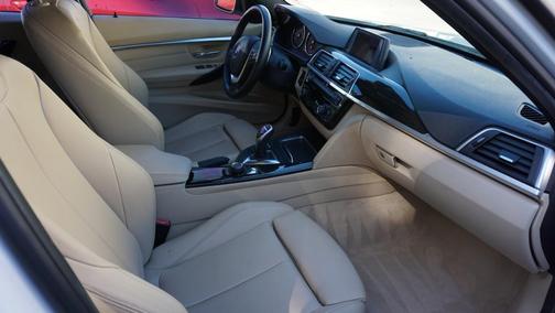 2016 BMW 328 328i