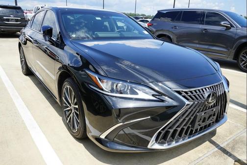 2023 Lexus ES 350 Base