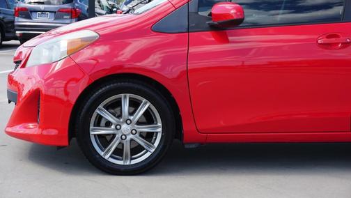2014 Toyota Yaris L