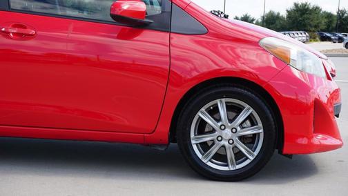 2014 Toyota Yaris L