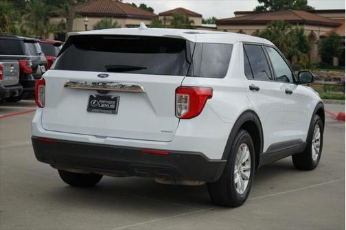 2020 Ford Explorer Base
