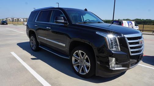 2018 Cadillac Escalade Luxury