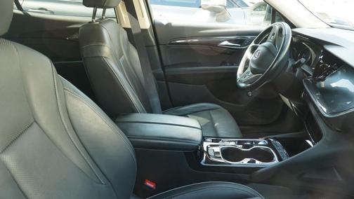 2021 Buick Envision FWD Essence