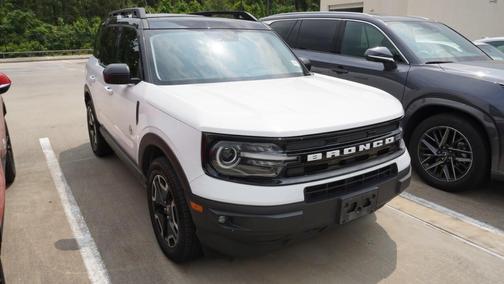 Oxford White 2022 Ford Bronco Sport Outer Banks