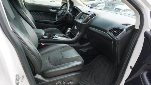 2018 Ford Edge Sport