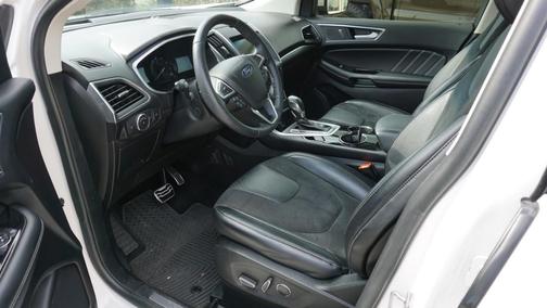 2018 Ford Edge Sport