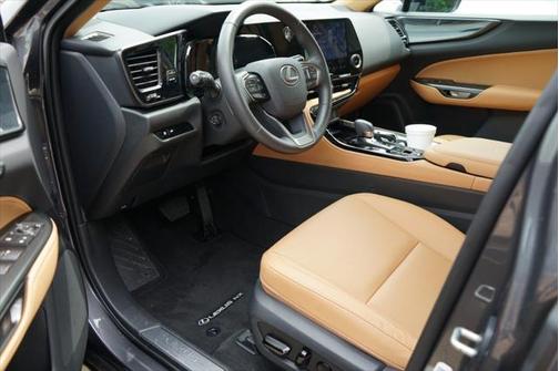 2025 Lexus NX 250 Premium