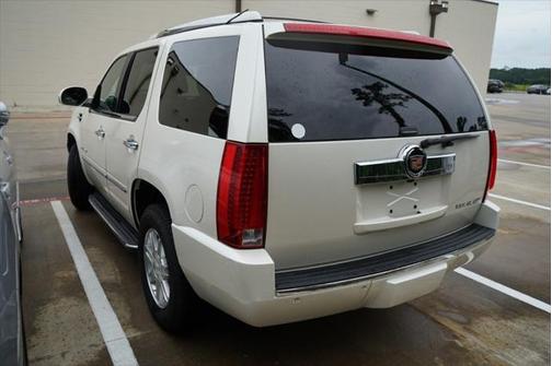 2013 Cadillac Escalade Base