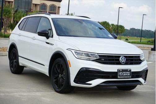 2022 Volkswagen Tiguan 2.0T SE R-Line Black 4MOTION