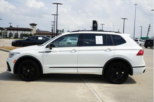 2022 Volkswagen Tiguan 2.0T SE R-Line Black 4MOTION