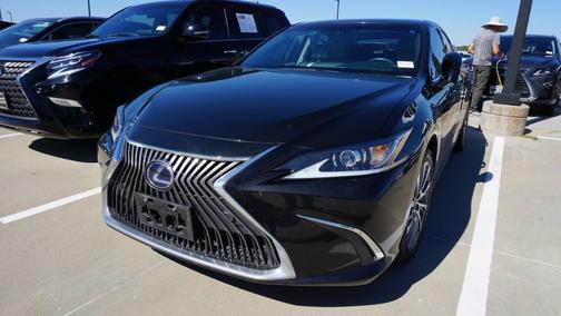 2021 Lexus ES 300h Base