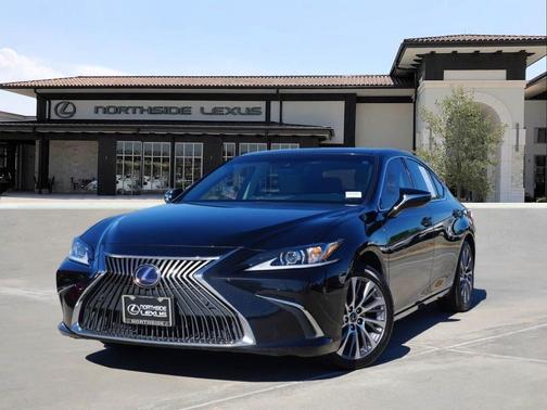 2021 Lexus ES 300h Base