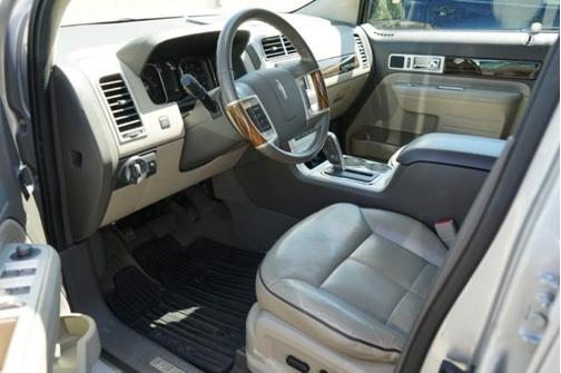 2010 Lincoln MKX Base