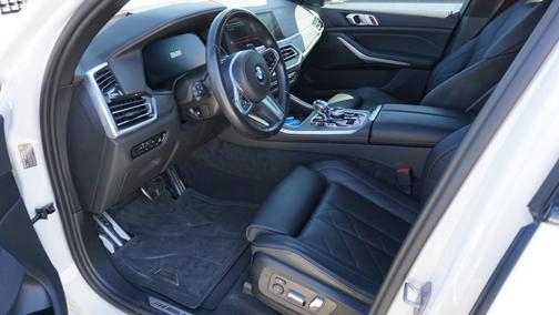 2023 BMW X5 sDrive40i