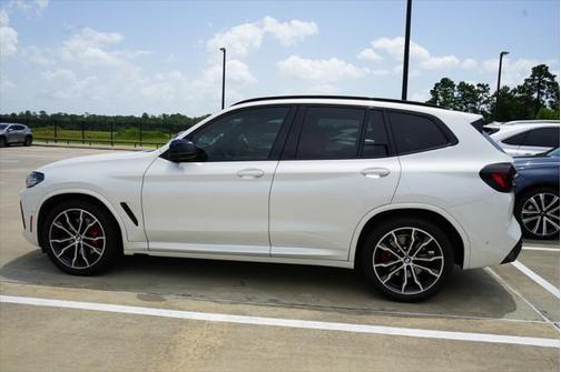 2024 BMW X3 M40i