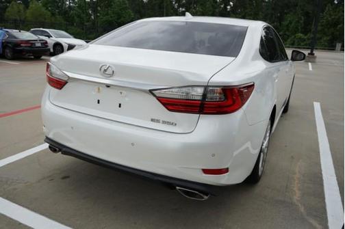 2016 Lexus ES 350 Base