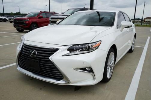 2016 Lexus ES 350 Base