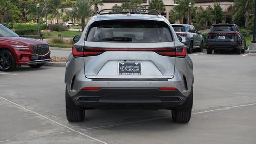 2024 Lexus NX 450h+ Luxury