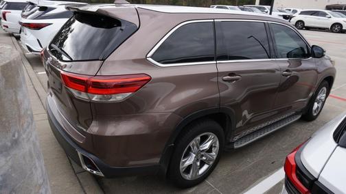 2018 Toyota Highlander Limited