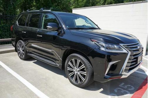 2021 Lexus LX 570 Three-Row