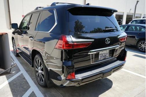 2021 Lexus LX 570 Three-Row