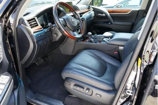 2021 Lexus LX 570 Three-Row