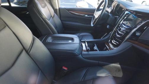 2018 Cadillac Escalade Premium Luxury