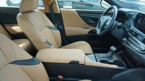 2025 Lexus ES 350 Base
