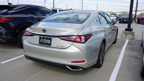 2025 Lexus ES 350 Base