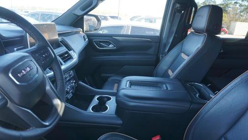 2022 GMC Yukon 4WD AT4