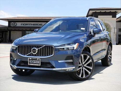 2023 Volvo XC60 B5 Ultimate Bright Theme