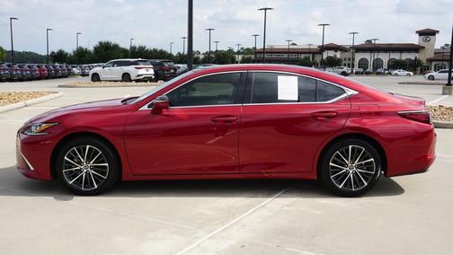 2025 Lexus ES 350 Base