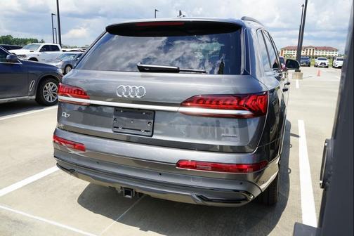 2020 Audi Q7 55 Premium Plus
