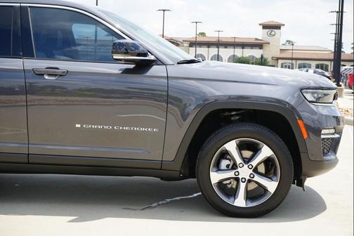 2024 Jeep Grand Cherokee Limited X