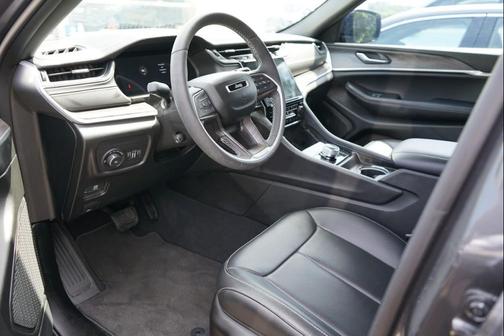 2024 Jeep Grand Cherokee Limited X