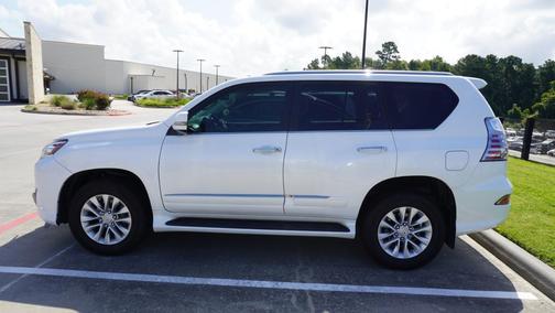 Starfire Pearl 2017 Lexus GX 460 Premium
