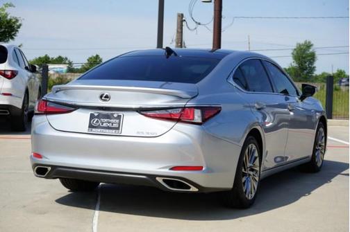 2025 Lexus ES 350 Ultra Luxury