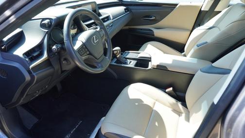 2019 Lexus ES 350 Base