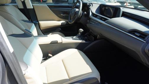 2019 Lexus ES 350 Base