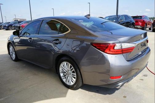 2017 Lexus ES 350 Base
